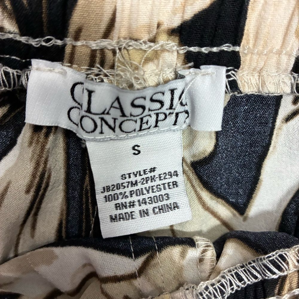 Classic Concepts Los Angeles Brown and Leaf Print Women's Shorts Set SMALL New - Picture 2 of 4